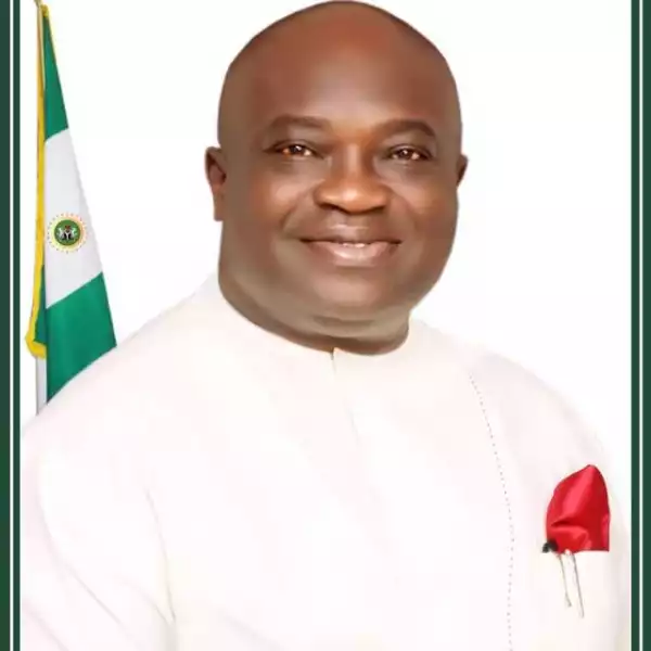 Abia impasse: I need to concentrate – Ikpeazu bans solidarity visits